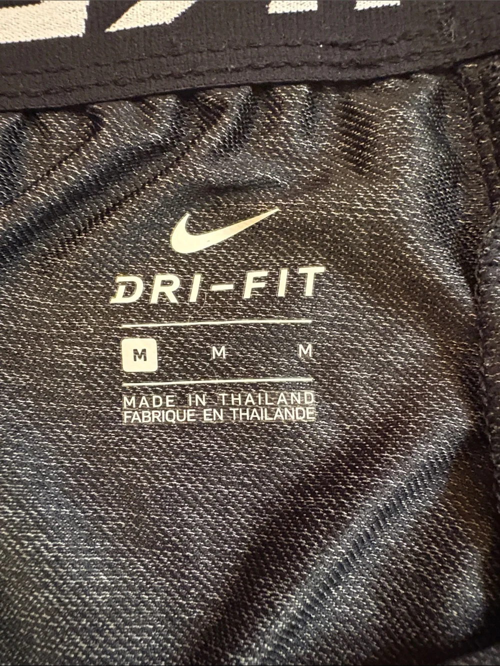 Nike Dri-Fit Women’s Black Training Shorts Size Medium - Picture 4 of 7